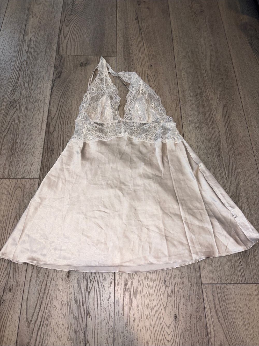 Victoria's Secret Cream Lace Halter Chemise